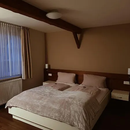 Gasthaus Lindenhof Hotel 3*