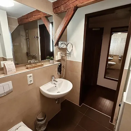 Gasthaus Lindenhof Much